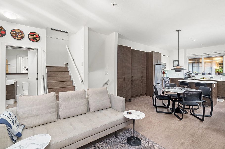 307 2135 Heritage Park Lane North Vancouver, BC - 5