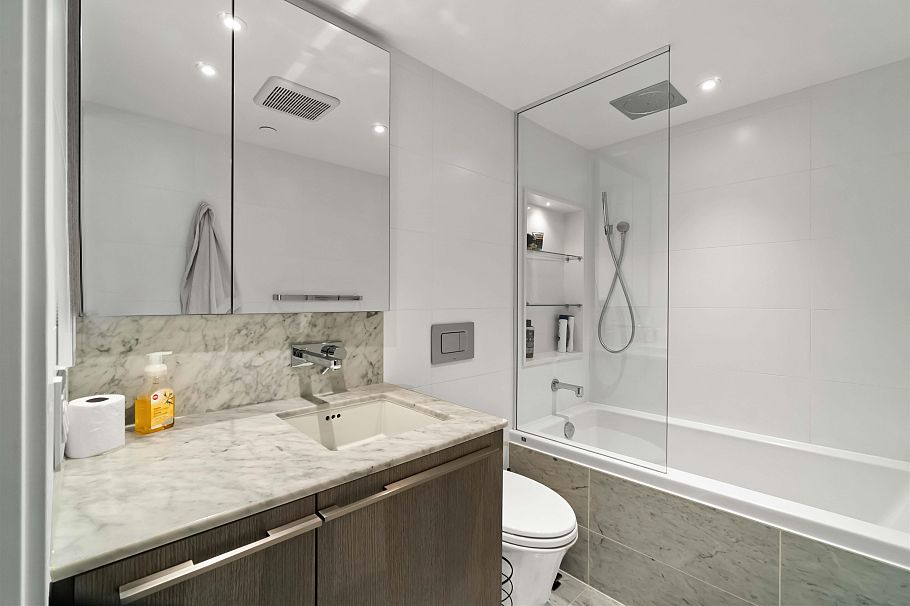 1305 1111 Richards Street Vancouver, BC - 22