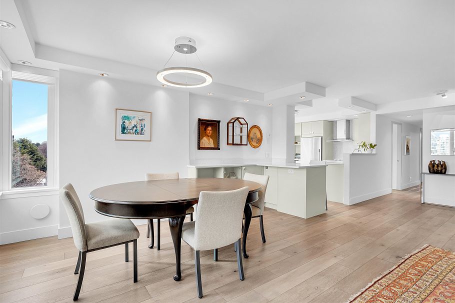 1002 1566 W 13th Avenue Vancouver, BC - 2