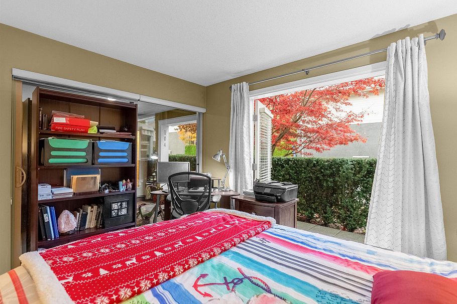 104 3750 Edgemont Boulevard North Vancouver, BC - 15