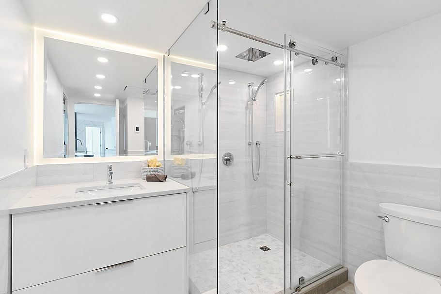 903 995 Roche Point Drive North Vancouver, BC - 13