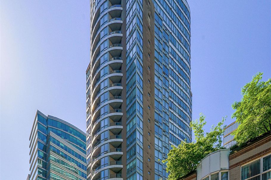 707 1166 Melville Street Vancouver, BC - 23