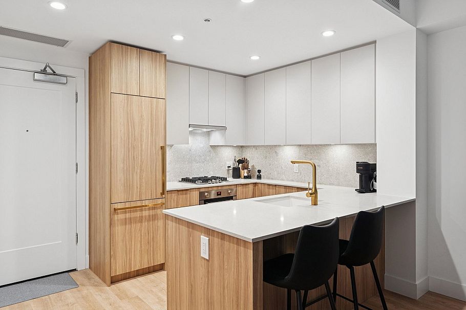 208 2375 Emery Court North Vancouver, BC - 3