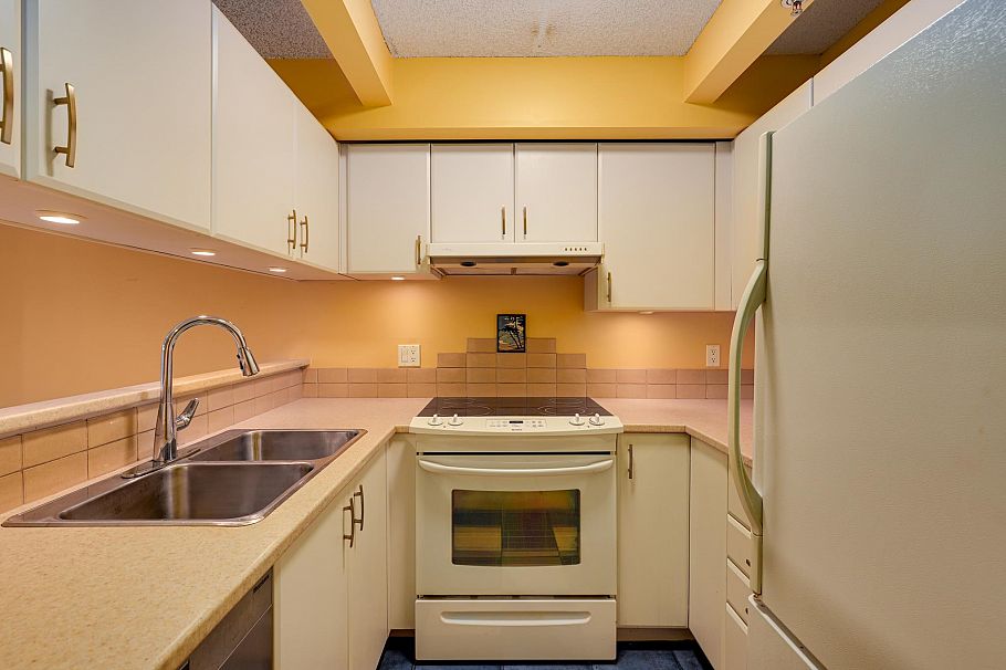 304 2256 W 7th Avenue Vancouver, BC - 10