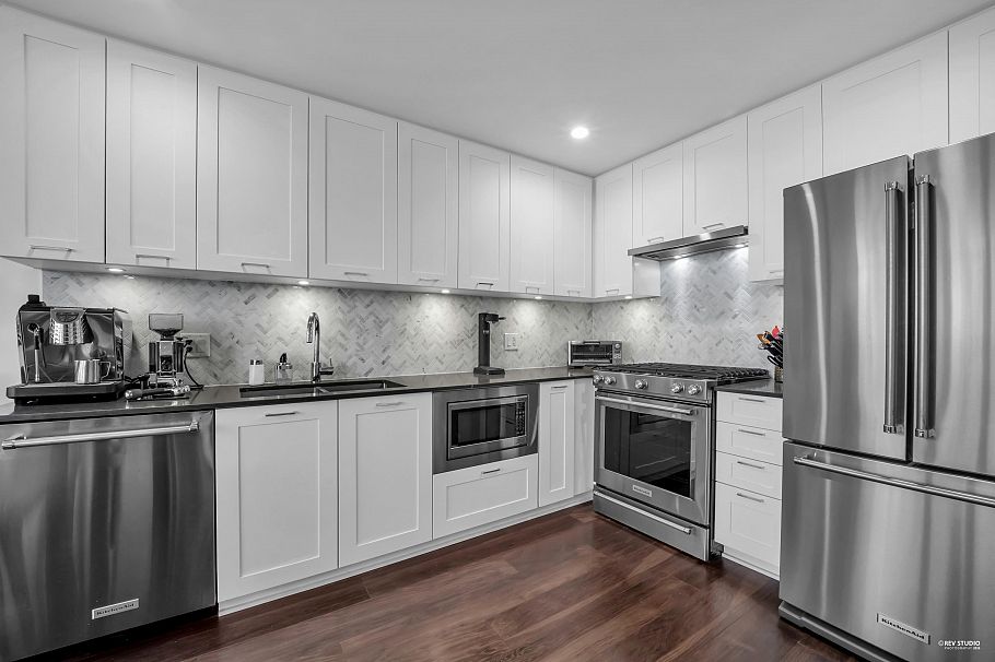 506 131 E 3rd Street North Vancouver, BC - 11