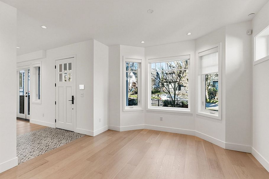 3530 W 43rd Avenue Vancouver, BC - 13