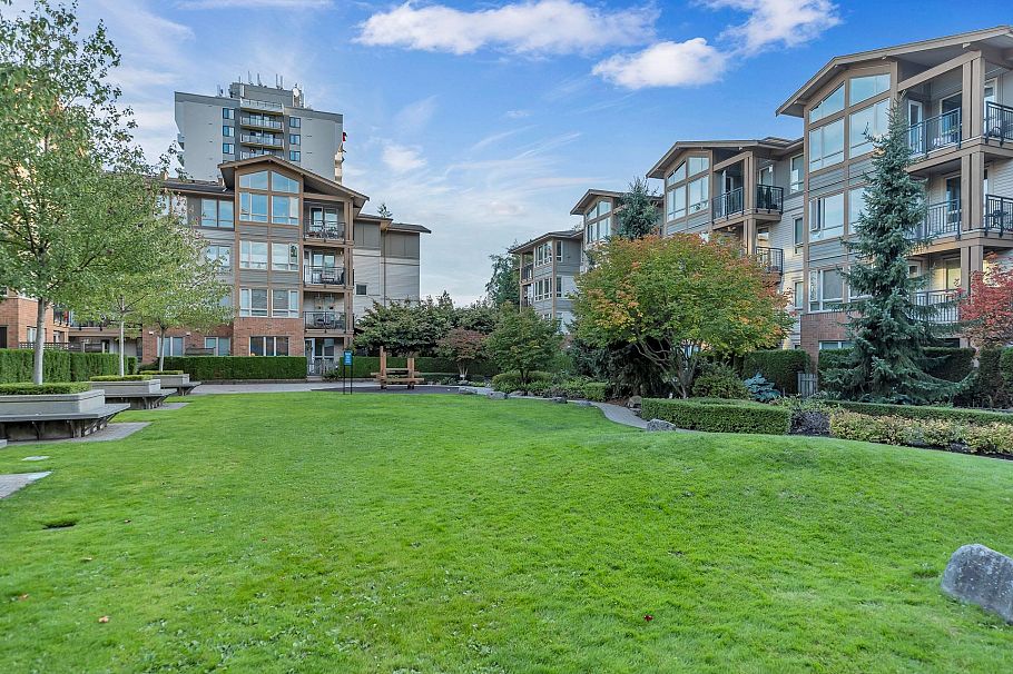 310 1111 E 27th Street North Vancouver, BC - 29