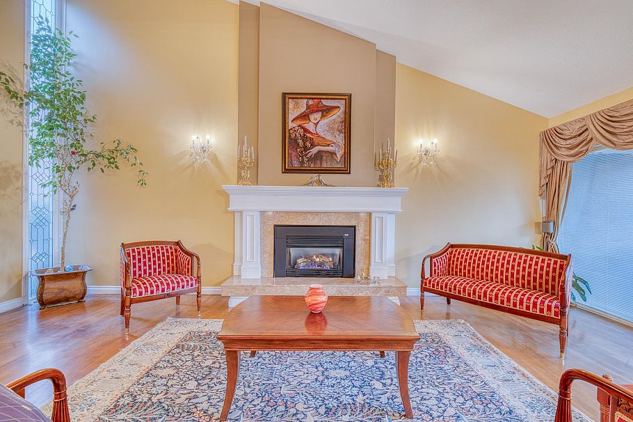 1428 W 37th Avenue Vancouver, BC - 11