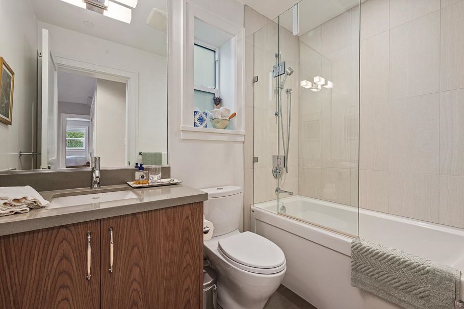 1 123 W 14 Avenue Vancouver, BC - 23