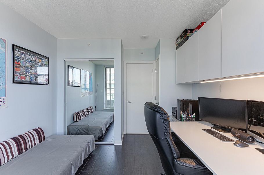 1404 138 W 1st Avenue Vancouver, BC - 13