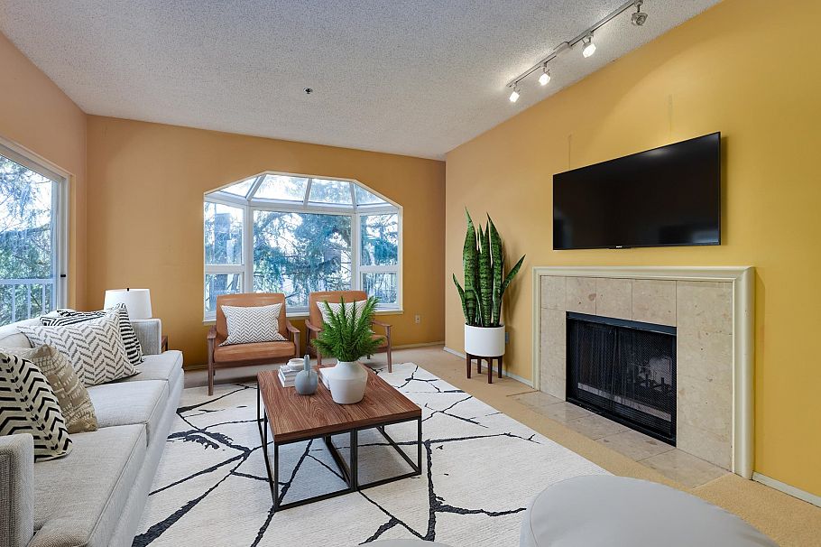 304 2256 W 7th Avenue Vancouver, BC - 1