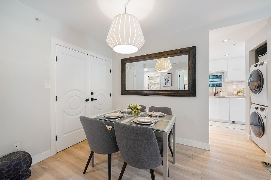 707 1166 Melville Street Vancouver, BC - 11