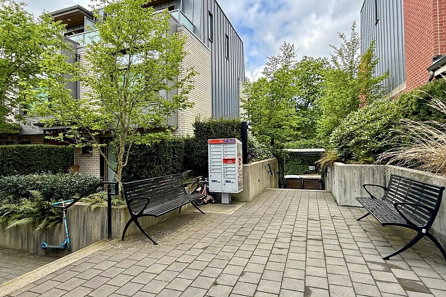 5458 Oak Street Vancouver, BC - 36