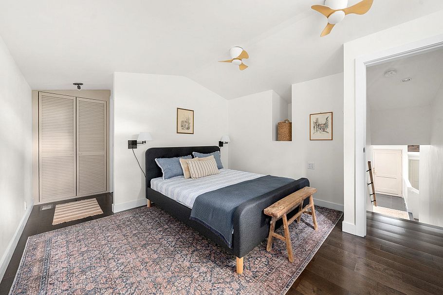 4777 Mapleridge Drive North Vancouver, BC - 26