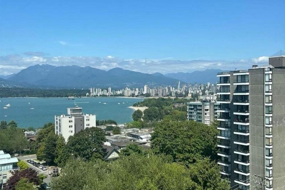 1104 2445 W 3rd Avenue Vancouver, BC - 2