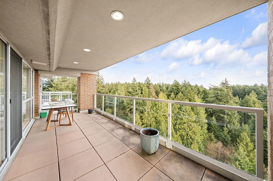 1700 5615 Hampton Place Vancouver, BC - 12