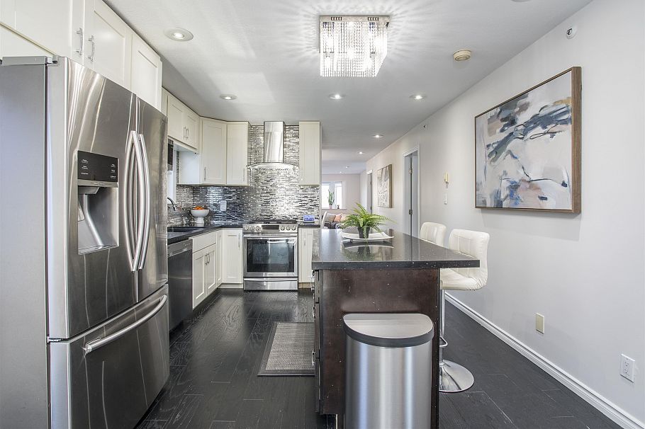 1278 E 13th Avenue Vancouver, BC - 11