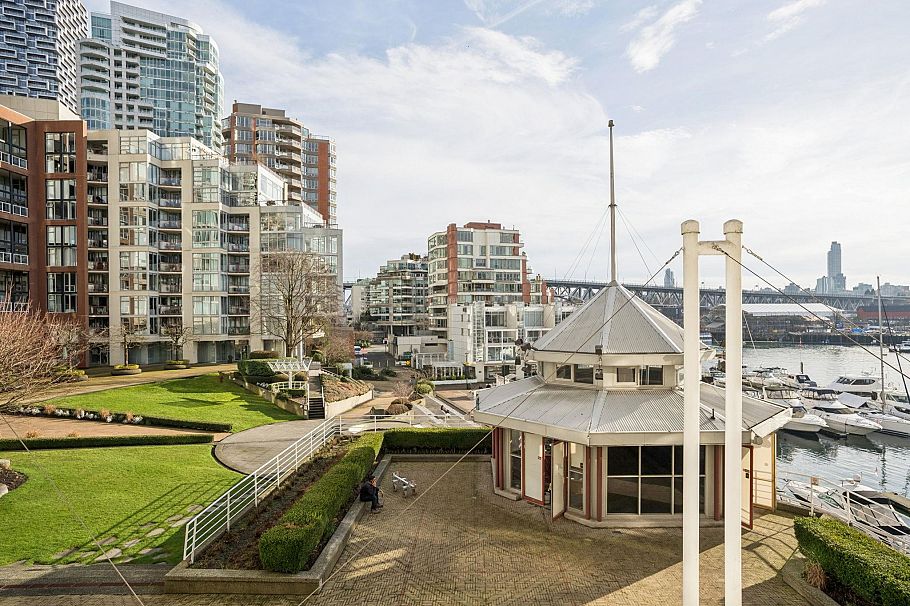 203 1008 Beach Avenue Vancouver, BC - 21