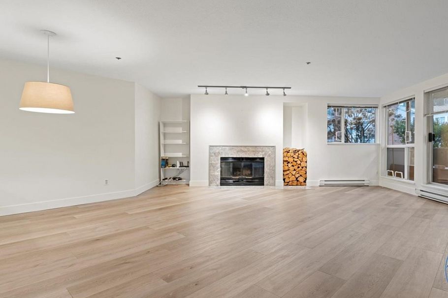 105 1502 Island Park Walk Vancouver, BC - 8