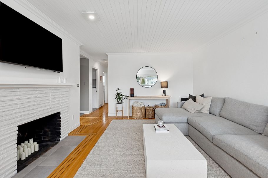 1425 William Avenue North Vancouver, BC - 6