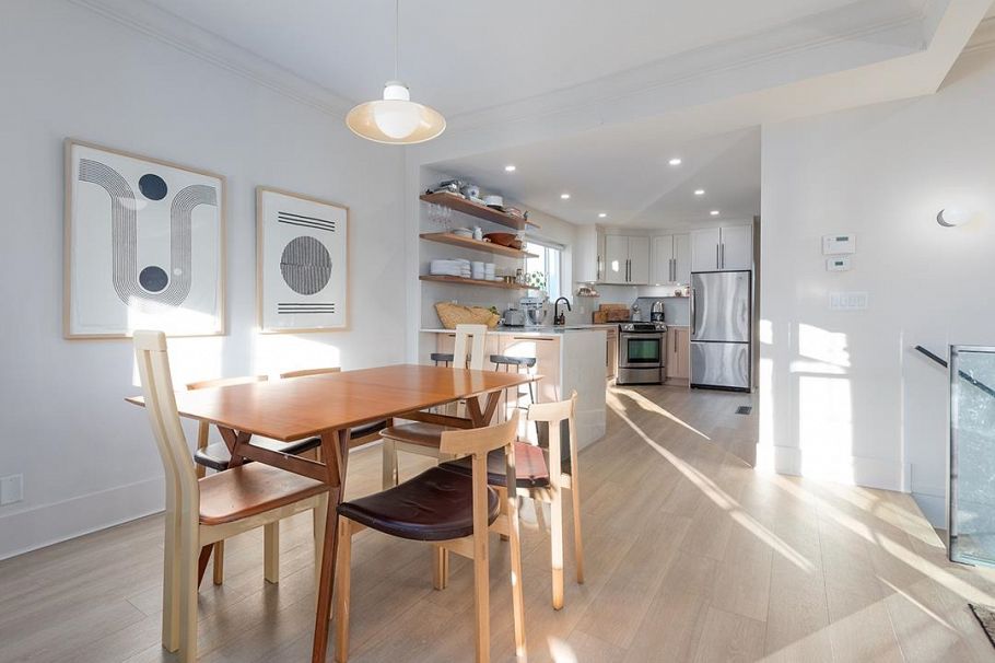 708 Woodland Drive Vancouver, BC - 3