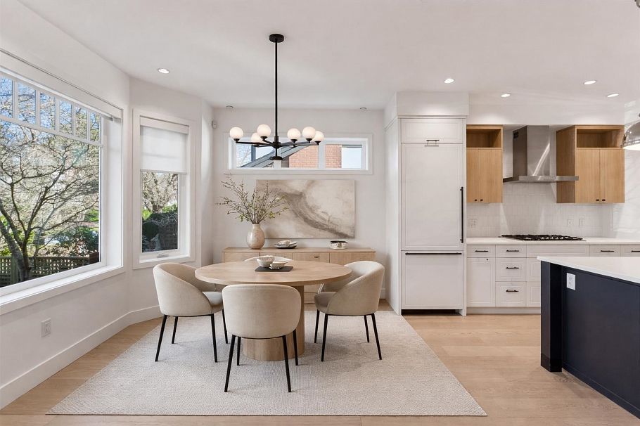 3530 W 43rd Avenue Vancouver, BC - 11