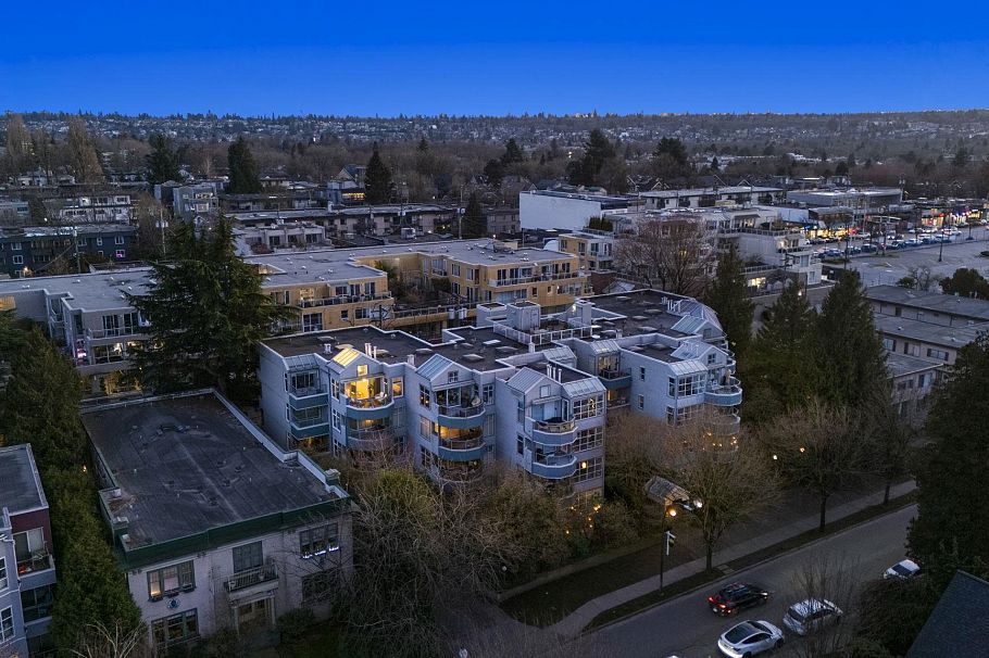 409 2250 W 3rd Avenue West Vancouver, BC - 36