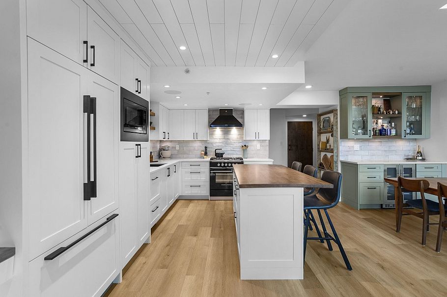 TH2 168 E Esplanade Avenue North Vancouver, BC - 11