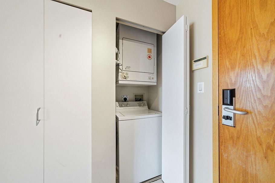 1903 1288 W Georgia Street Vancouver, BC - 6