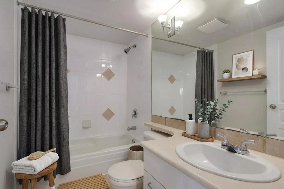 213 1989 Dunbar Street Vancouver, BC - 24