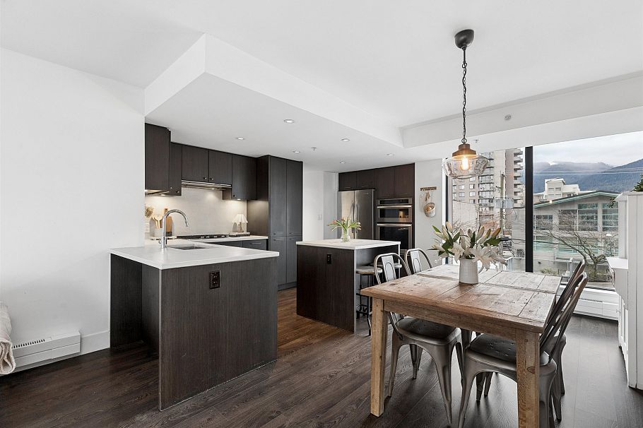 303 150 W 15th Street North Vancouver, BC - 8