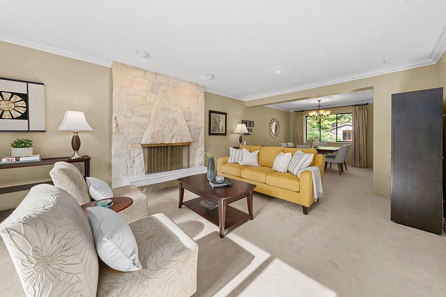 1168 Canyon Boulevard North Vancouver, BC - 4