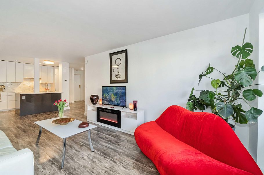 104 2910 Ontario Street Vancouver, BC - 9