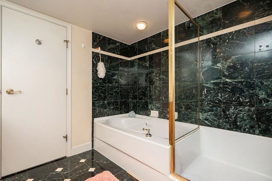 122 1228 Marinaside Crescent Vancouver, BC - 14