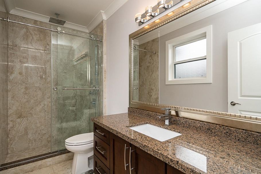 6907 Tyne Street Vancouver, BC - 12