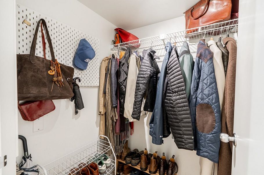 303 1345 Burnaby Street Vancouver, BC - 21