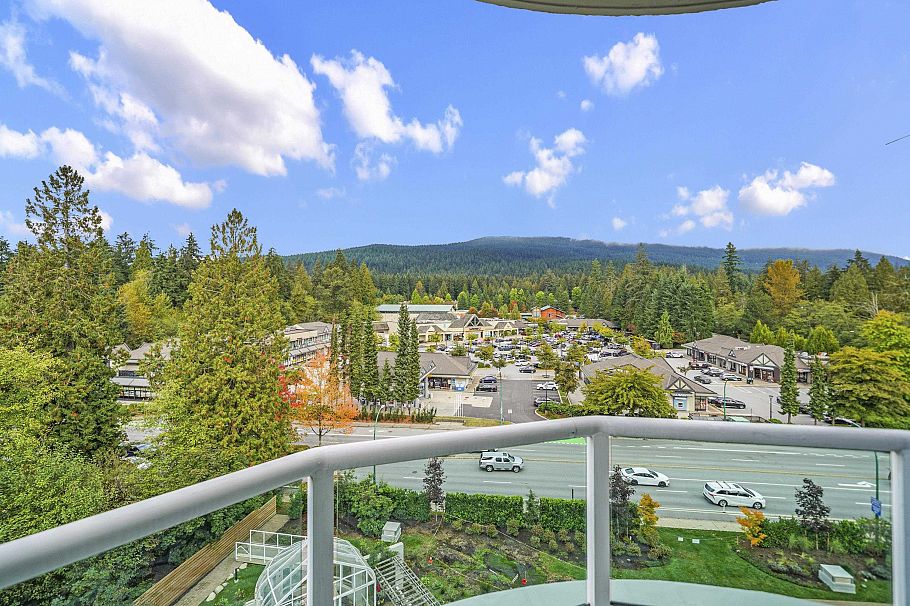803 995 Roche Point Drive North Vancouver, BC - 33