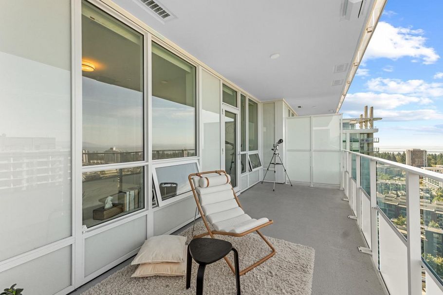 1902 5608 Berton Avenue Vancouver, BC - 3