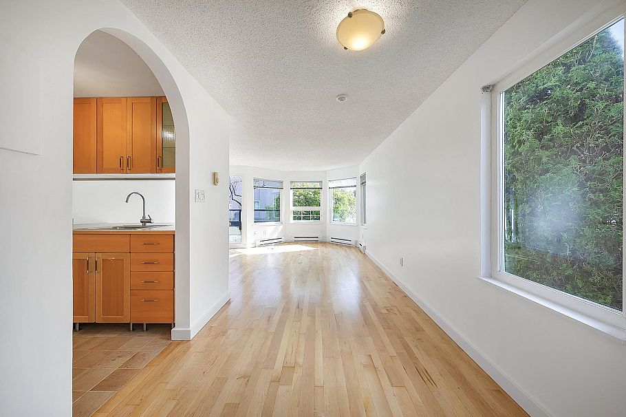 6 1101 W 8th Avenue Vancouver, BC - 17