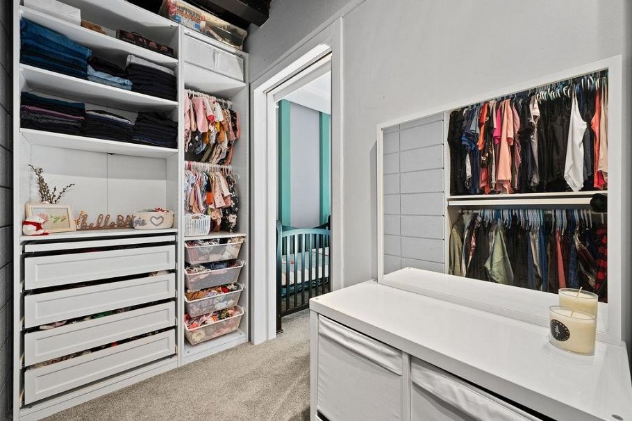 201 341 Mahon Avenue North Vancouver, BC - 13