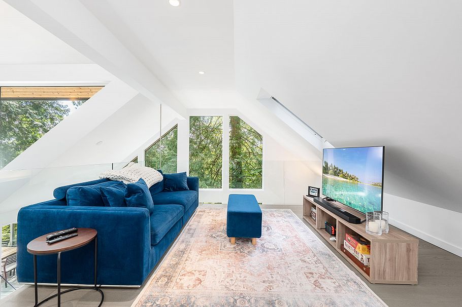 1197 Tall Tree Lane North Vancouver, BC - 13