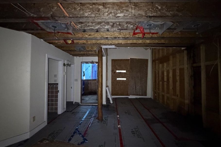 4538 W 12th Avenue Vancouver, BC - 3