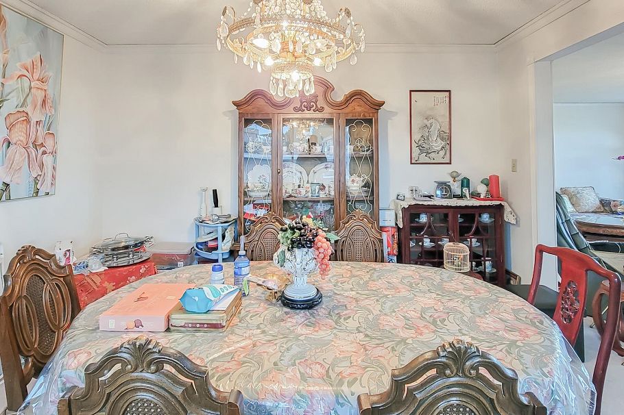 2155 Burquitlam Drive Vancouver, BC - 23