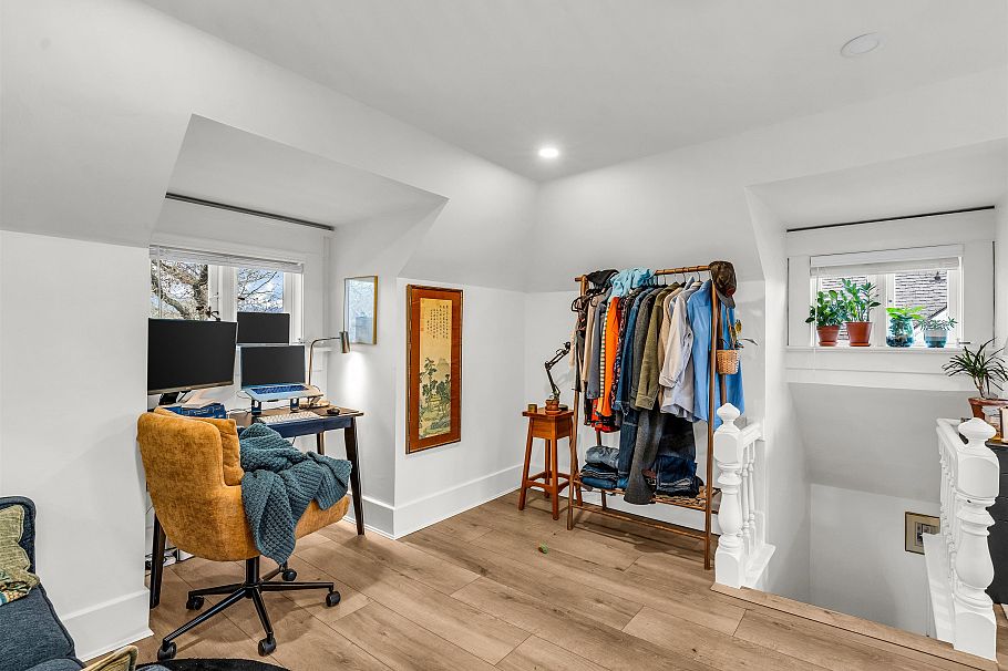 354 W 15th Avenue Vancouver, BC - 13