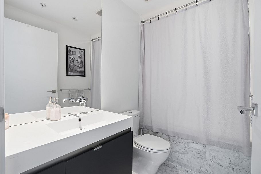 309 133 E 8th Avenue Vancouver, BC - 23