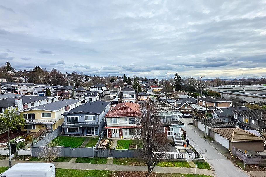 506 8121 Chester Street Vancouver, BC - 9