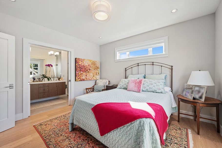 1 123 W 14 Avenue Vancouver, BC - 12