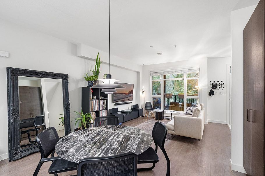 307 2135 Heritage Park Lane North Vancouver, BC - 9