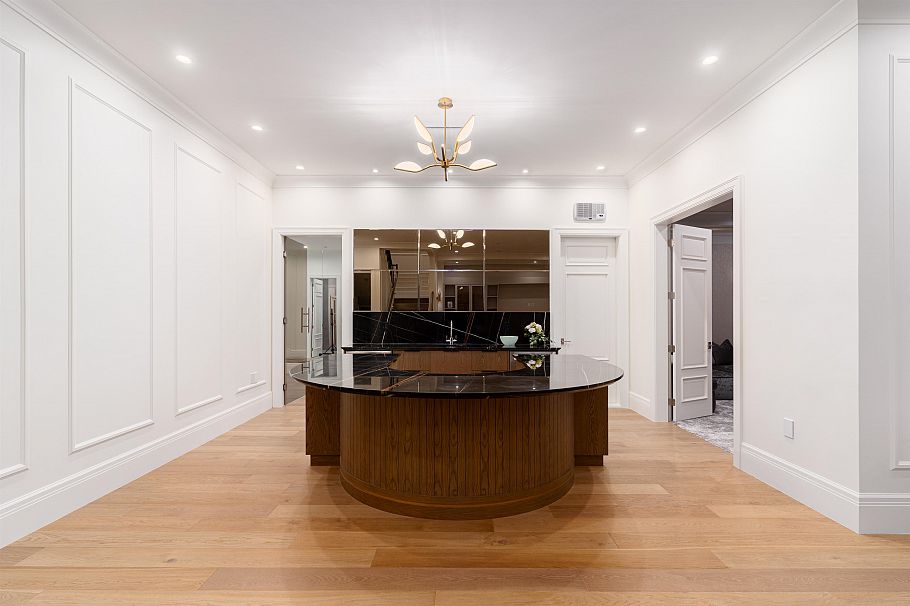 6005 Alma Street Vancouver, BC - 25