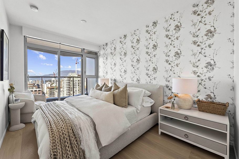 2403 889 Pacific Street Vancouver, BC - 2